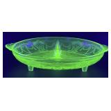 (L) Vintage ANCHOR HOCKING Uranium Glass Cameo