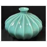 DecMode Blue Ceramic Ribbed Vase 11'