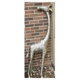 Metal Geraffe w/ Broken Leg 60' tall