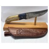 8ï¿½ Damascus Style Fixed Blade Knife with Leather
