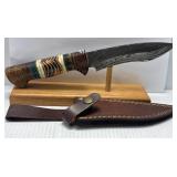 11ï¿½  Damascus Style Fixed Blade Knife with