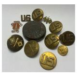 US Military Buttons and Badges