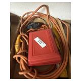Tray lot containing 16 inch level, heavy duty drop
