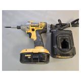 (C) DeWalt 18V 1/4" Impact, Battery & Charger