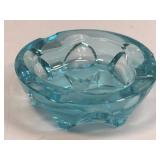 (H) Vintage Turquoise Blue Glass Ashtray (Rough
