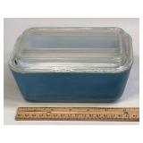 (A) 3 pc Vintage Pyrex Refrigerator Dishes w/