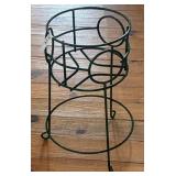 Wire Plant Stand 22ï¿½ Tall accepts a 11ï¿½ Pot in