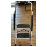 Step Ladder With Handles