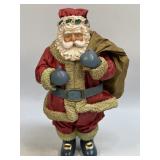 (B) Old World Style Santa Claus Figure With Paper