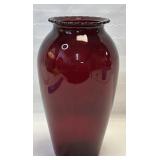 Vintage Anchor Hocking Ruby Red Glass Vase 9ï¿½
