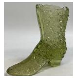 (B) Vintage Fenton Green Glass Daisy & Button