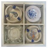 (H) 4 Pc Ashtrays in Wooden Holder As Shown