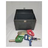 Metal Lock Bow w/ Kids Toys