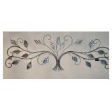 Wire Wall Decor 46'x 16'