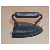 Antique Cast Iron Sad Iron