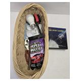 (W) Wicker Basket, Pliers, Mini Cleaner & more