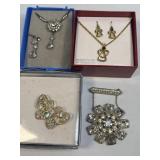 (SC) Assorted Jewelry Pieces Including Necklaces,