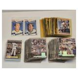 (W) Assorted Baseball Cards