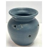 (B) Artist Signed Pottery Potpourri Jar 4ï¿½ Tall