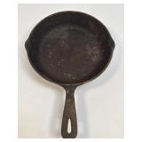 (A) 8ï¿½ Cast Iron Skillet