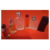 P - LOT OF COLLECTIBLE PERFUME BOTTLES (B120)