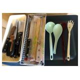 B - KITCHEN UTENSILS & KNIVES (AA90)