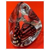 P - A.SWEDEN 1989 ART GLASS PAPERWEIGHT (123)