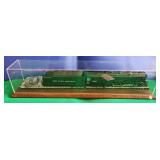 P - LIONEL TRAINS LOCOMOTIVE & COAL TENDER (A68)