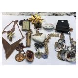 V - MIXED LOT OF COSTUME JEWELRY (J61)