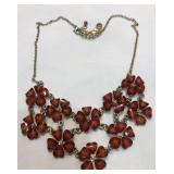 V - COSTUME JEWELRY NECKLACE (J26)