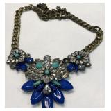V - COSTUME JEWELRY NECKLACE (J73)