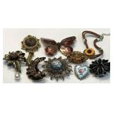V - MIXED LOT OF COSTUME JEWELRY (J69)