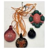 V - 4 PIECES COSTUME JEWELRY PENDANTS (J9)