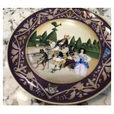 V - VILLEROY & BOCH COLLECTIBLE PLATE (B132)