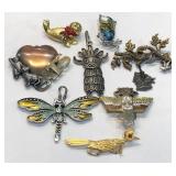 V - MIXED LOT OF COSTUME JEWELRY (J58)