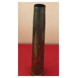 P - VINTAGE WWII SHELL CASING (A84)