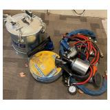 P - BINKS PRESSURE TANK, SPRAY GUN & HOSES (G4)
