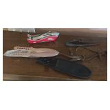 P - MIXED LOT OF COLLECTIBLES (B95)