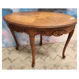 303 - VINTAGE OVAL ACCENT TABLE 30X17X27" (E37)