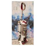 303 - UPRIGHT VACUUM CLEANER (E48)
