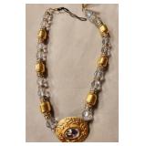 341 - BEADED NECKLACE W/ GOLD-TONE PENDANT (E3)