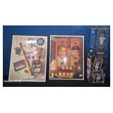 11 - LOT OF BASEBALL COLLECTIBLES (T26)