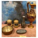 311 - MIXED LOT OF COLLECTIBLES (F115)