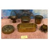 311 - MIXED VINTAGE BRASS PLANTERS (F60)