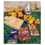 311 - LOT OF COLLECTIBLE TOYS (J63)