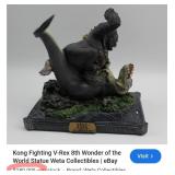 11 - KONG FIGHTING FIGURINE