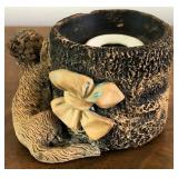 M - ANTIQUE INKWELL W/ CAT (E164)