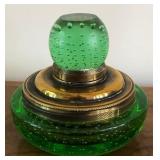 M - C1910 GREEN GLASS INKWELL (E104)