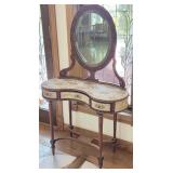M - VINTAGE VANITY TABLE W/ MIRROR
