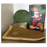 M - JINGLE BELL ROCK SANTA & TABLE LINENS (G1)